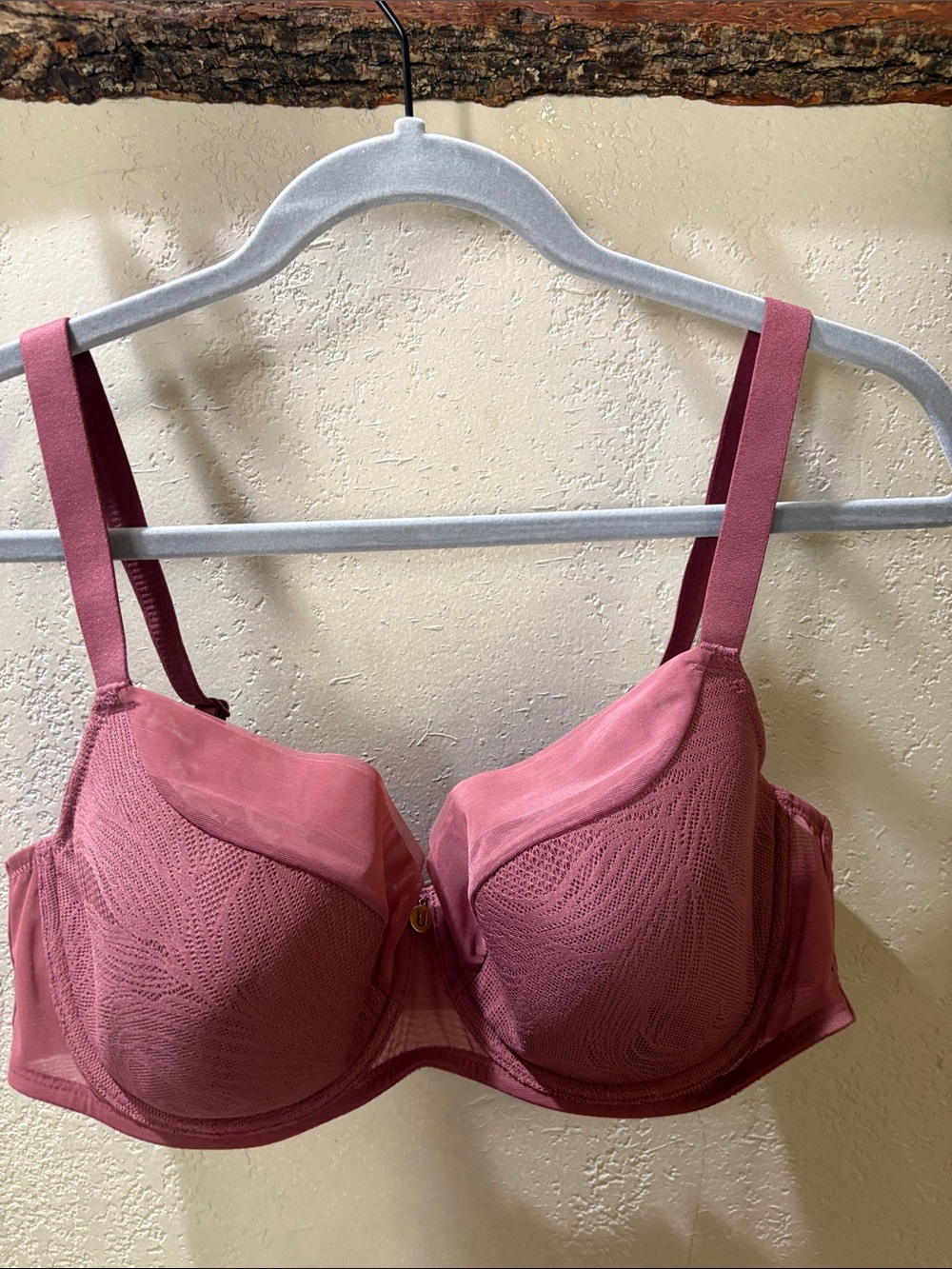 Understance Leslie smooth lace flexwire lightly padded demi bra NWT